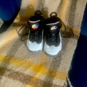 Boy Nike Jordan sneaker black